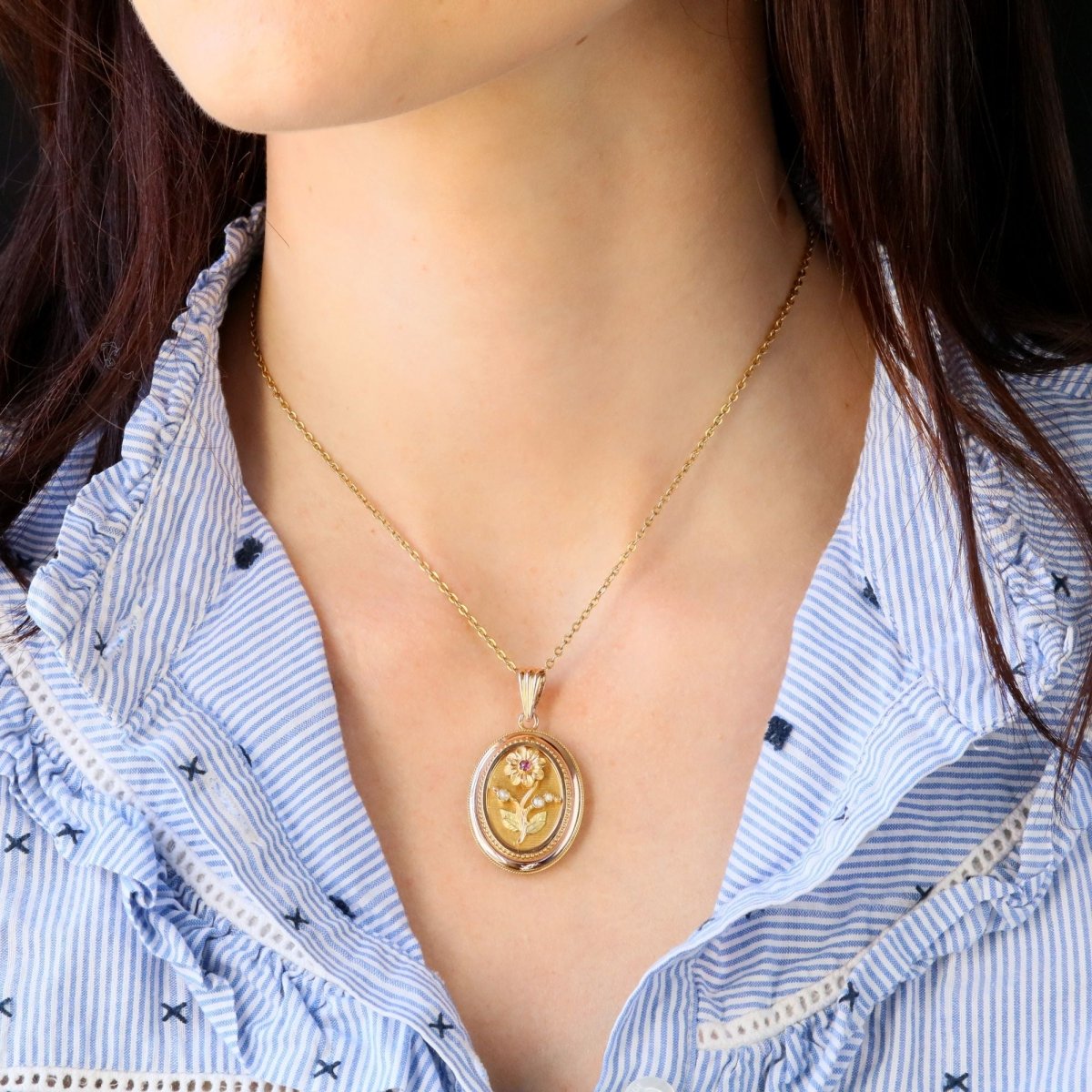 Pendentif en or rose, perles et rubis - Castafiore