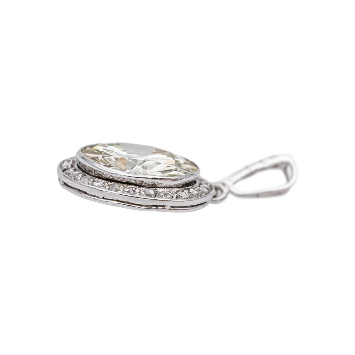 Solitaire Platinum Pendant diamond