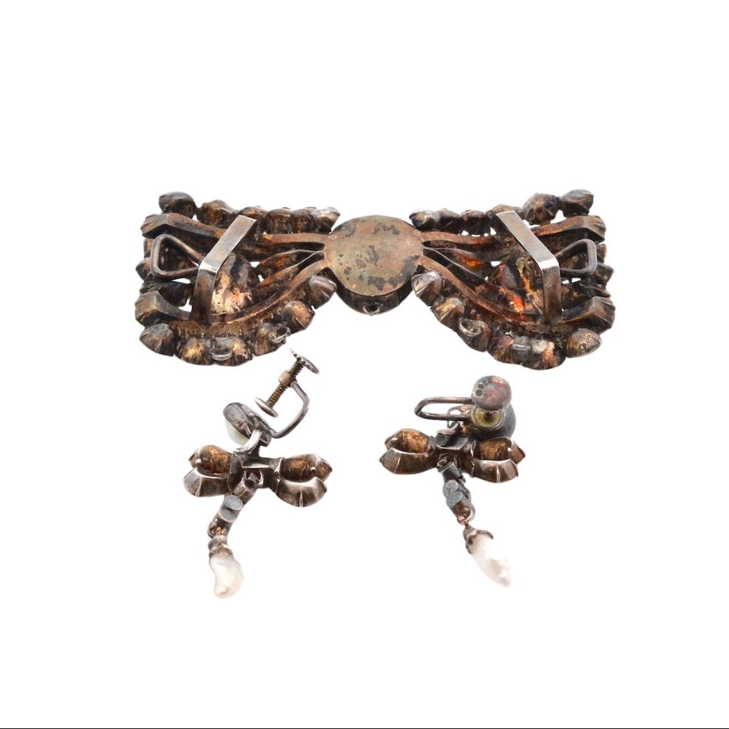 Lacloche pendant and earrings
