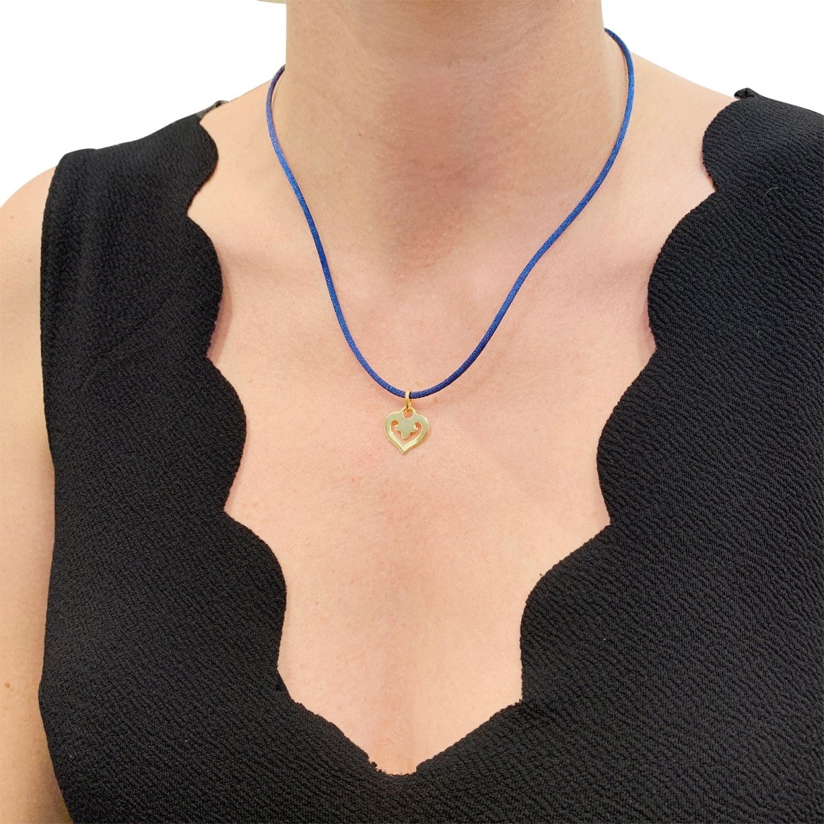 Pendentif O.J.Perrin, "Coeur Légendes", or jaune. - Castafiore