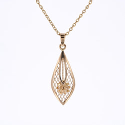 Pendentif or ajouré fleur et sa perle de culture - Castafiore