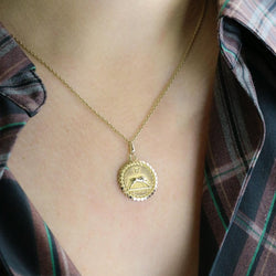 Pendentif PERROUD Signe du zodiaque en or jaune - Castafiore