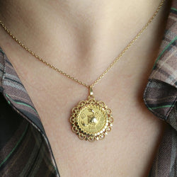 Pendentif PERROUD Signe zodiaque en or jaune - Castafiore