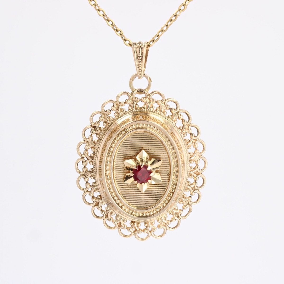 Pendentif rétro en or jaune pierre rouge - Castafiore