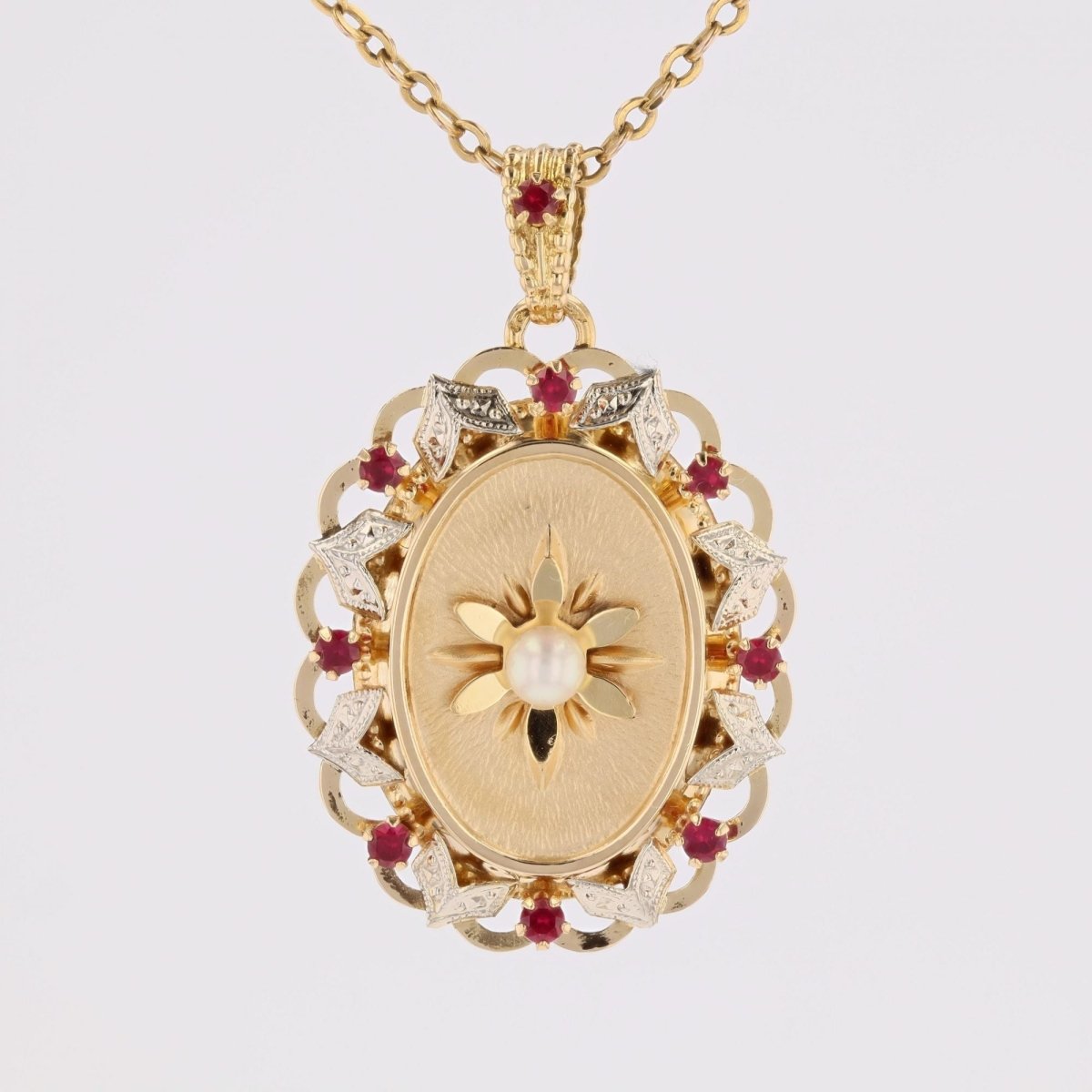 Pendentif vintage en or jaune et blanc perle de culture et rubis de synthèse - Castafiore