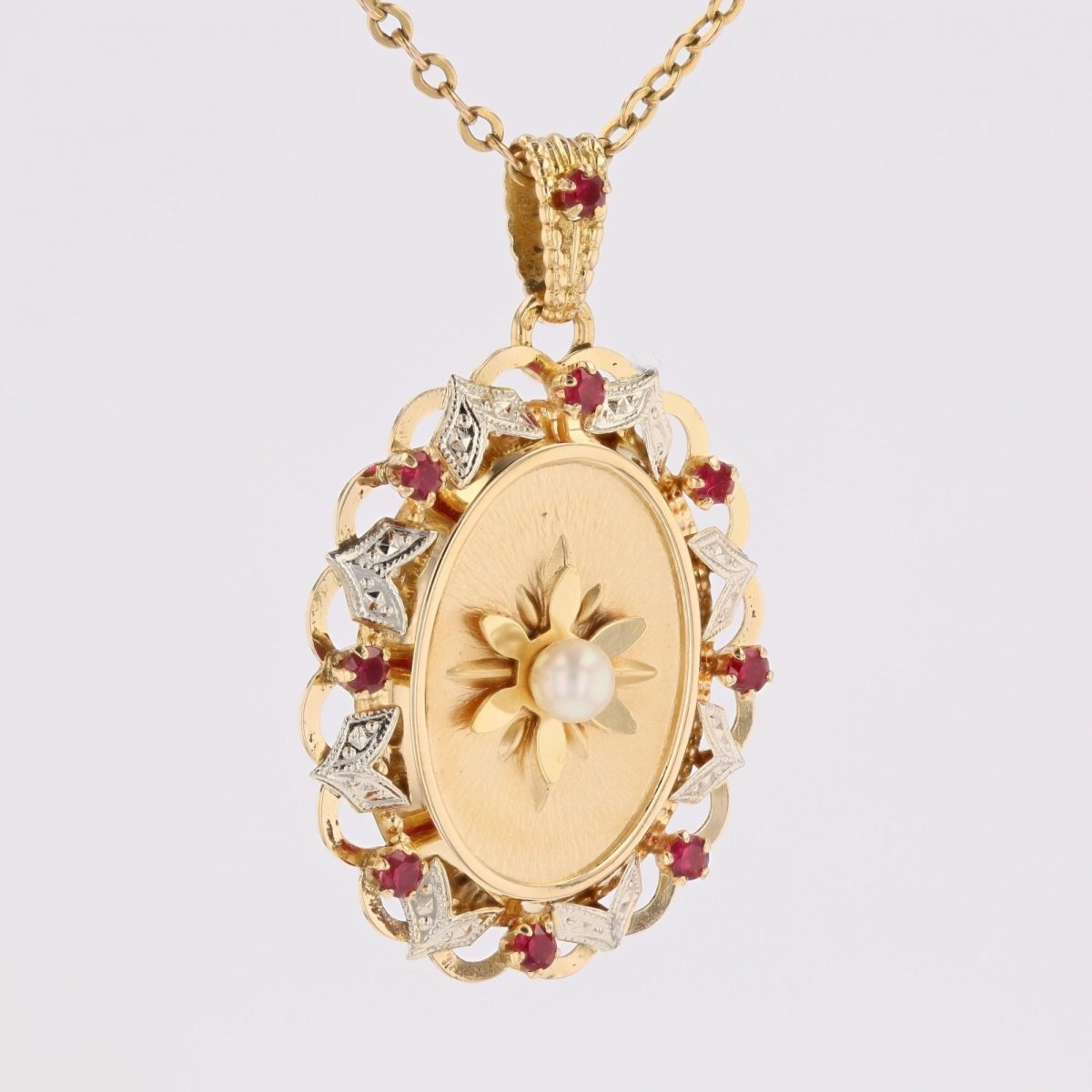 Pendentif vintage en or jaune et blanc perle de culture et rubis de synthèse - Castafiore
