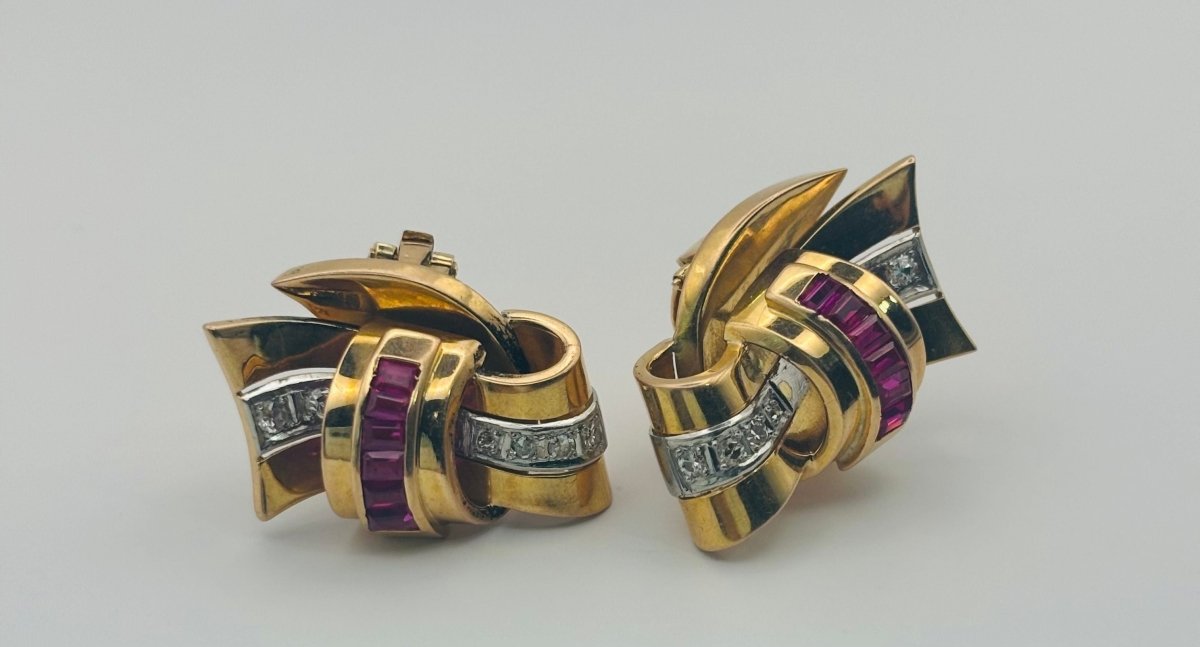 PENDIENTES DE ORO CON DIAMANTES Y RUBIES ESTILO CHAVALIER - Castafiore