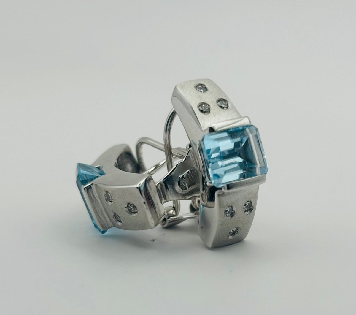 PENDIENTES EN ORO CON TOPACIO Y DIAMANTES - Castafiore