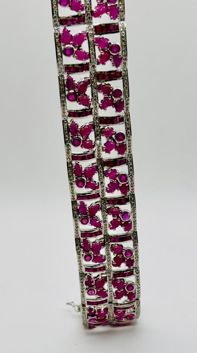 PULSERA DE ORO BLANCO CON RUBÍES - Castafiore