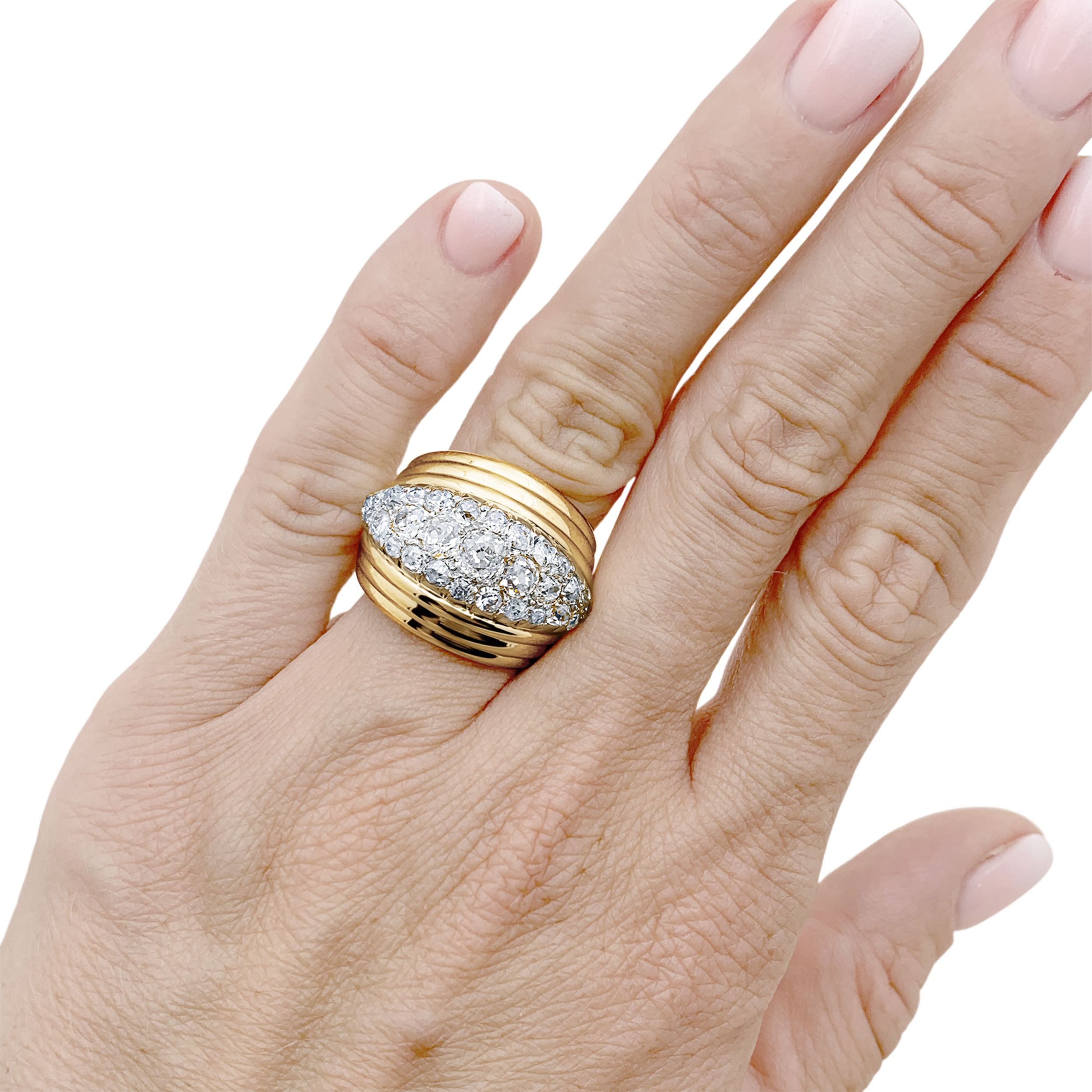 Bague vintage or rose, platine et diamants taille ancienne.