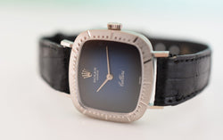 Rolex dame Cellini, ligne "Zephir", réf. 4082/9, circa 1970, or blanc 18 carats - Castafiore