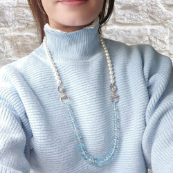 Sautoir de perles et topazes bleues naturelles - Castafiore
