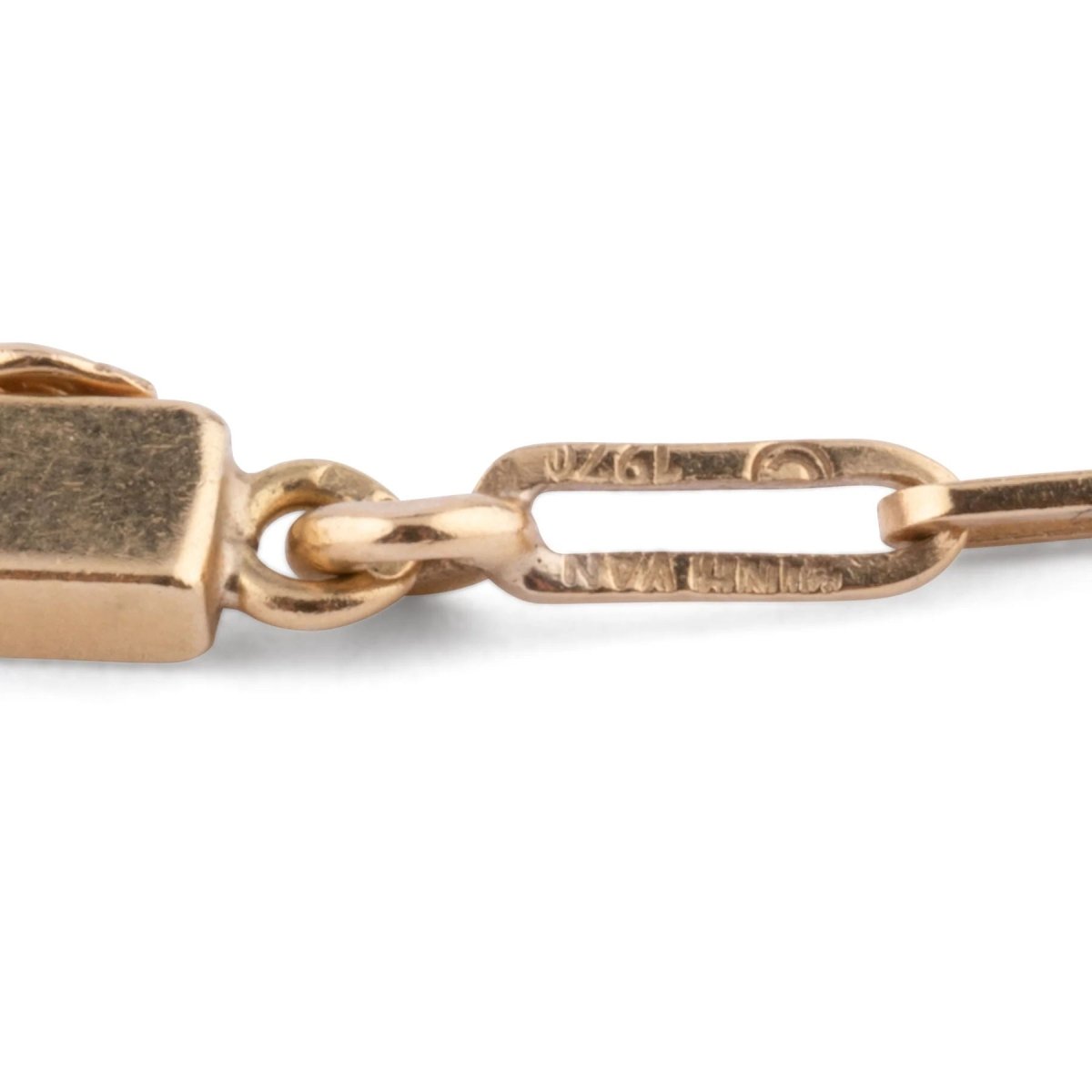 Sautoir en or jaune orné pendentif représentant une tête de taureau - Castafiore