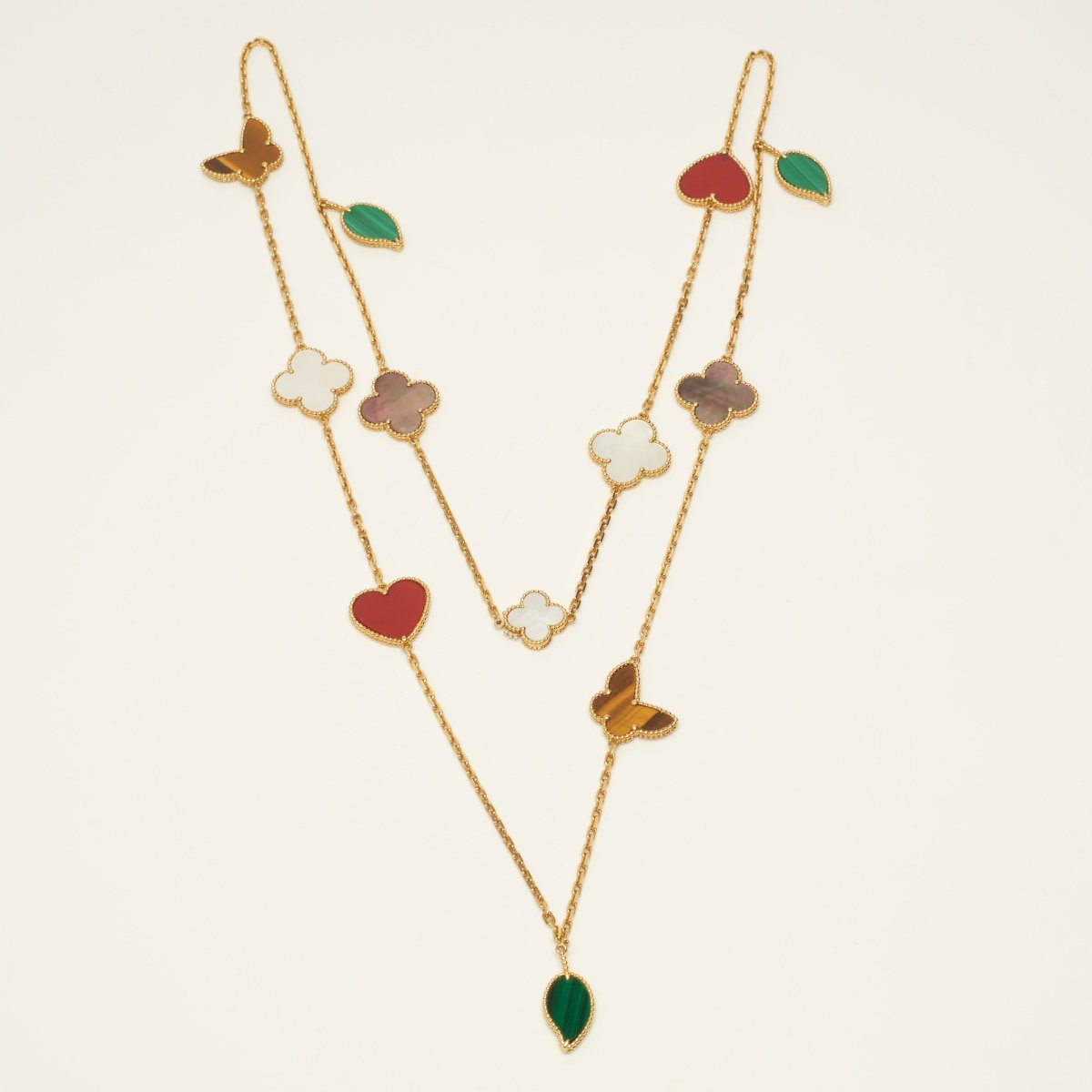 Sautoir Van Cleef & Arpels Lucky Alhambra 12 motifs en or jaune VCARD80100 - Castafiore