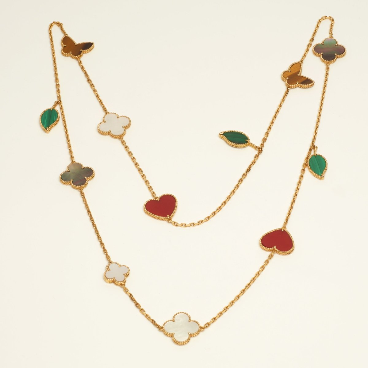 Sautoir Van Cleef & Arpels Lucky Alhambra 12 motifs en or jaune VCARD80100 - Castafiore