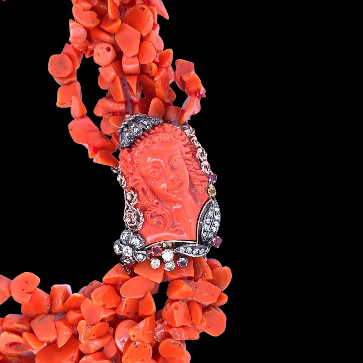 Sciacca - Collier victorien multibrins en corail - Castafiore