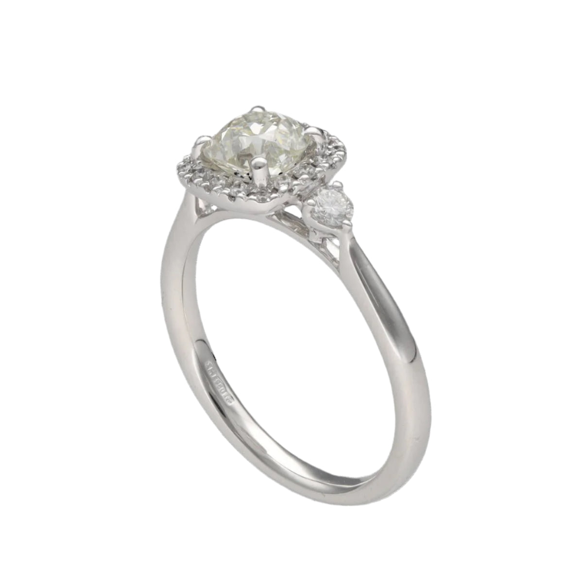 Solitaire Diamant taille Coussin de 0,94 Cts K - VS2. Platine. Taille 52. - Castafiore