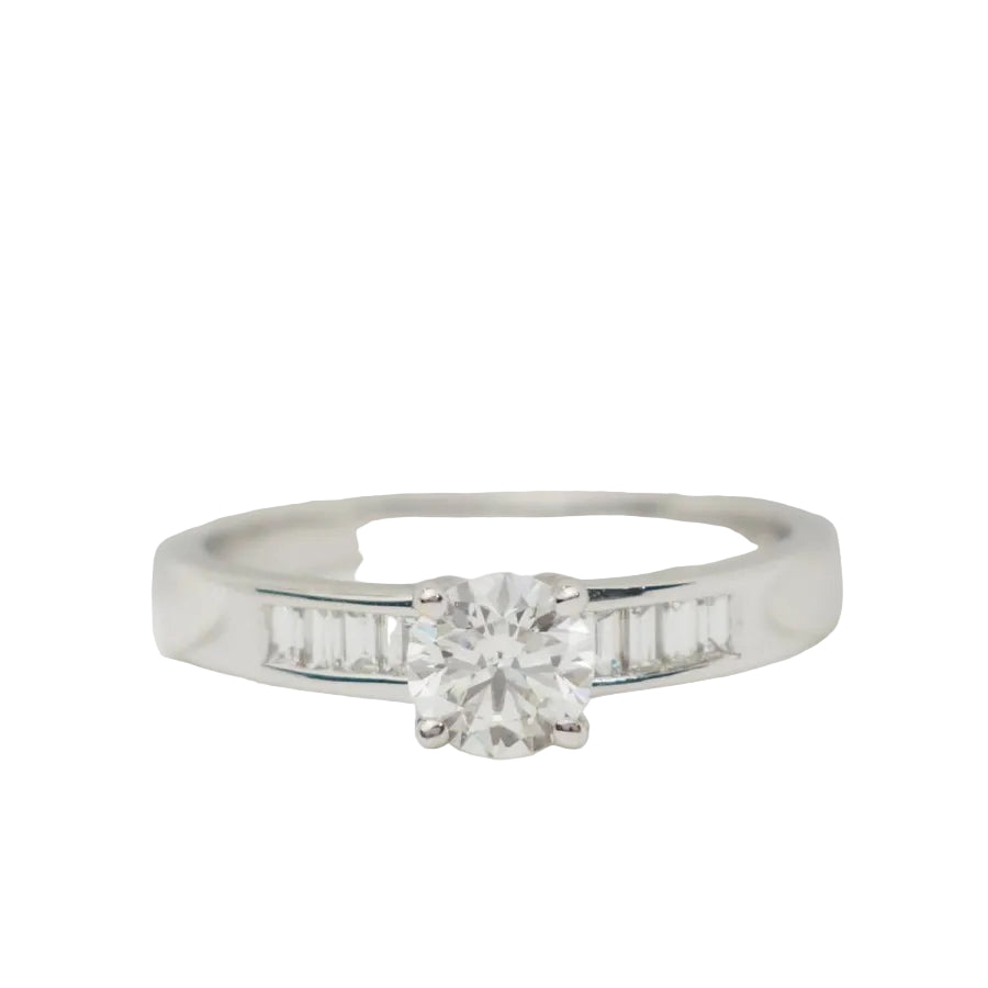 Solitaire en or blanc et diamant rond de 0,52 ct - Castafiore