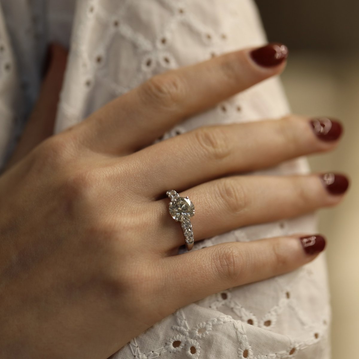 Solitaire en or gris 18K avec diamant brillant de 1,73 ct H - SI2 (HRD) - Castafiore