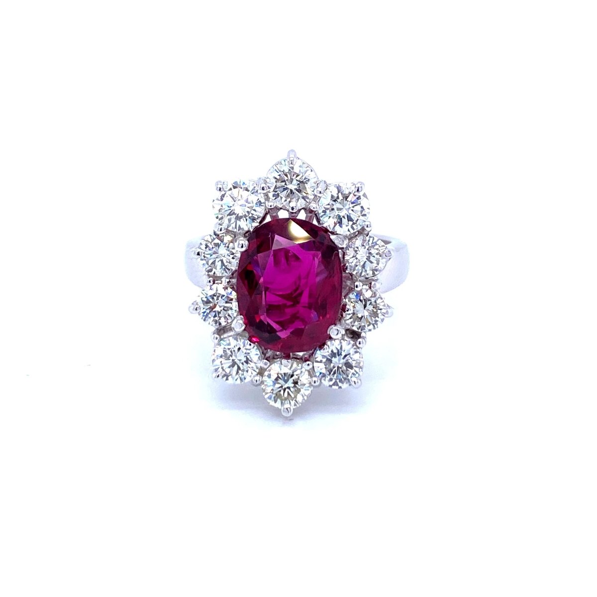 SSEF Certified 3.80 Carat Ruby Diamond Gold Ring - Castafiore