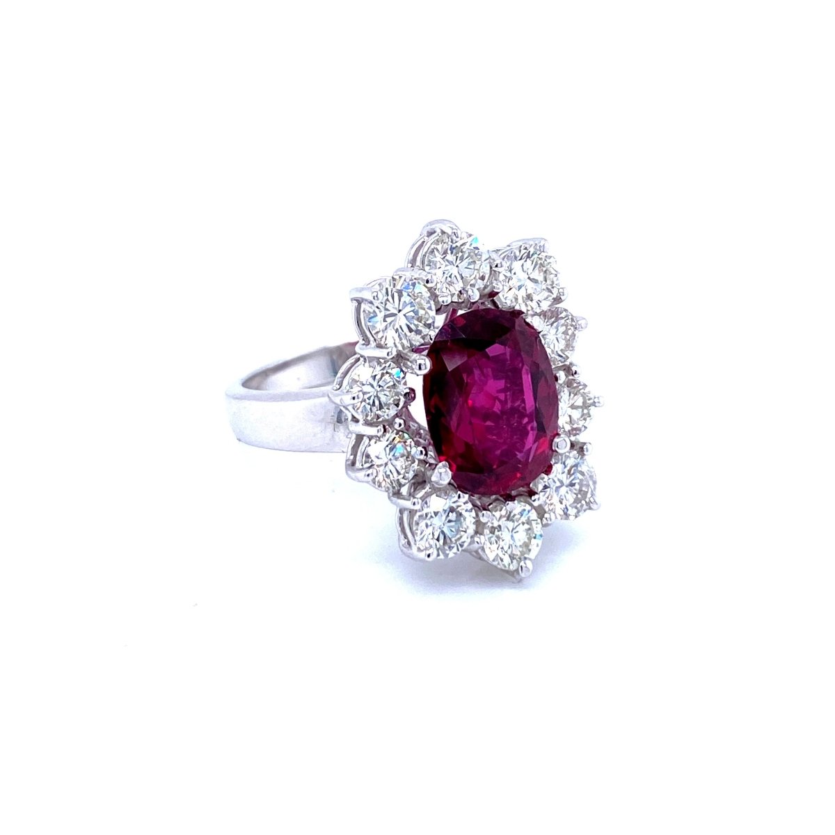 SSEF Certified 3.80 Carat Ruby Diamond Gold Ring - Castafiore