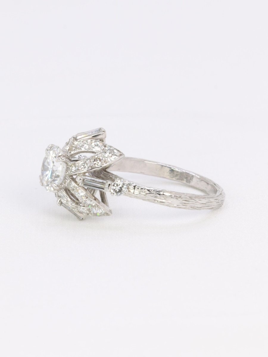 STERLE Bague solitaire platine diamant rond 1.11 carat - Castafiore