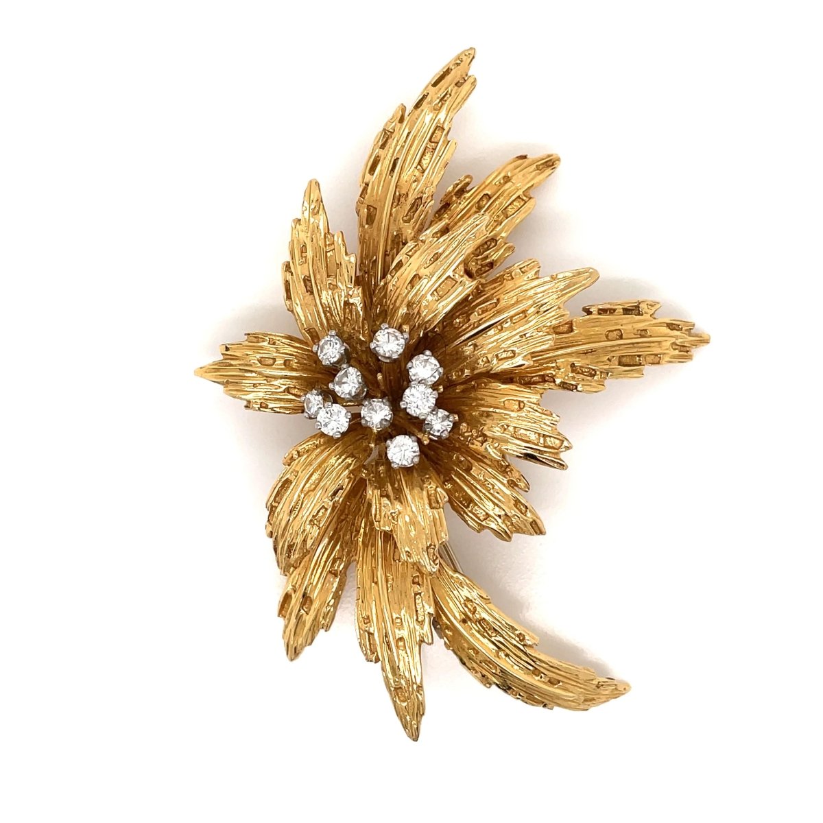Van Cleef & Arpels Diamond Gold Floral Motif Brooch - Castafiore