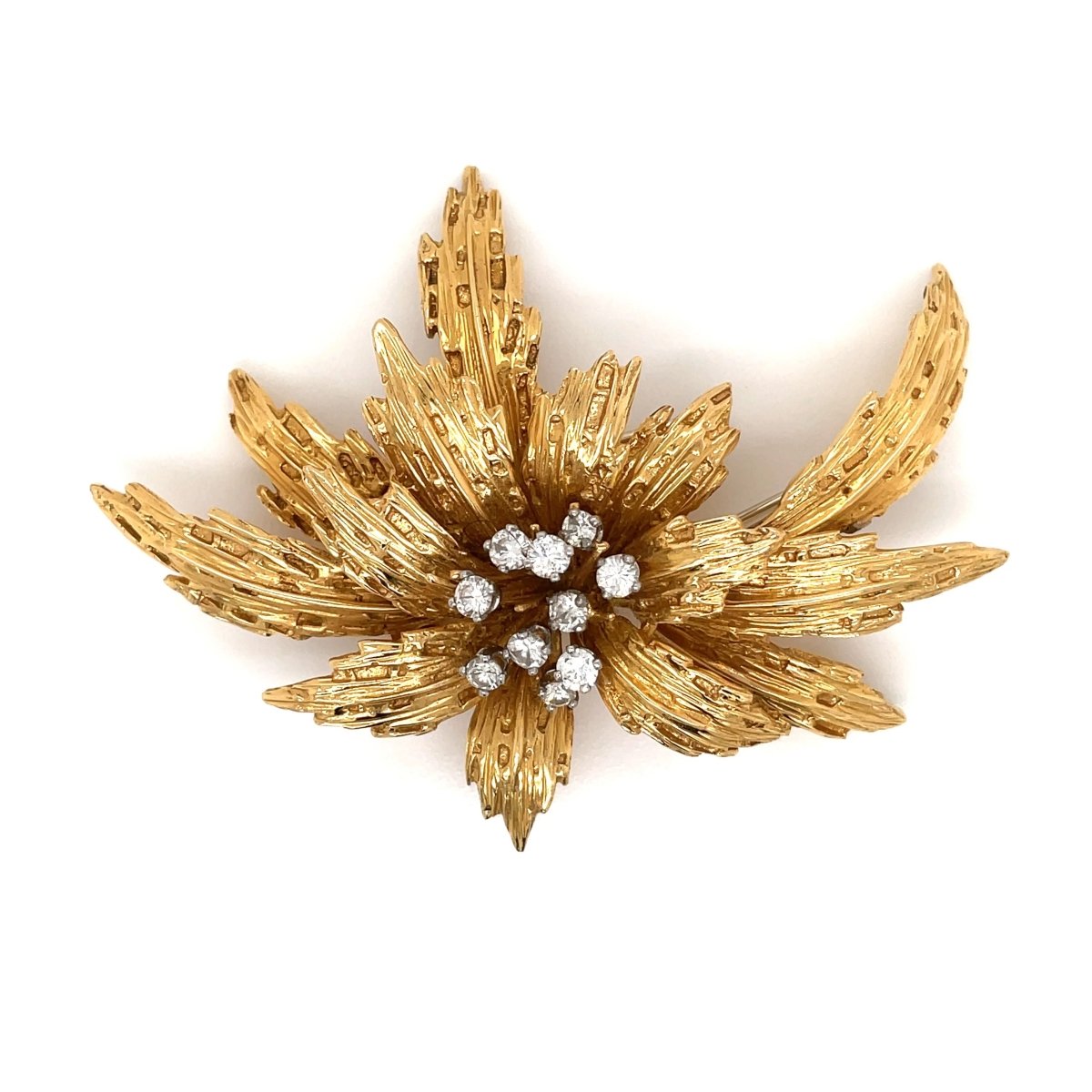 Van Cleef & Arpels Diamond Gold Floral Motif Brooch - Castafiore