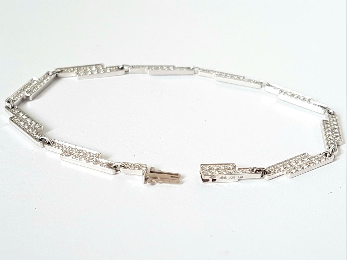 DINH VAN “Seventies” bracelet, in white gold set with diamonds