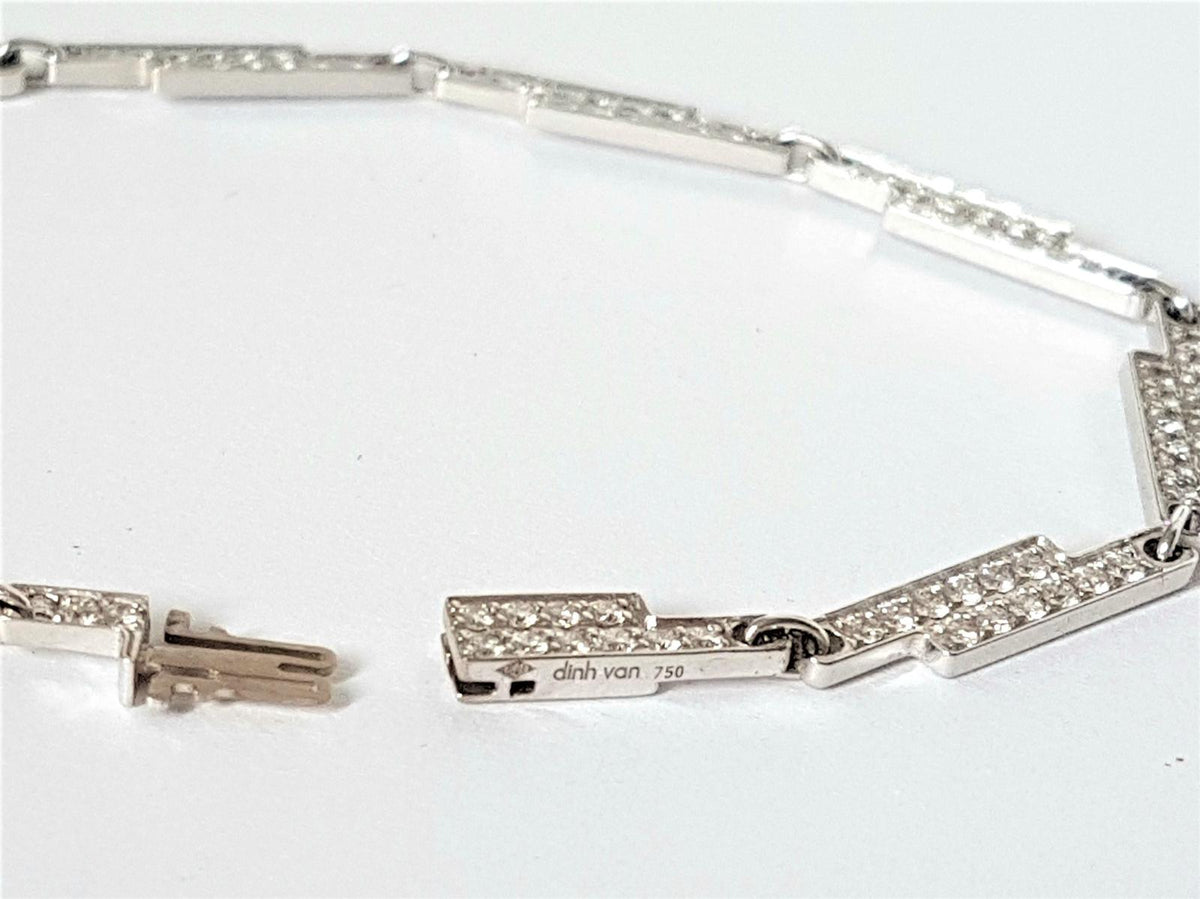 DINH VAN “Seventies” bracelet, in white gold set with diamonds