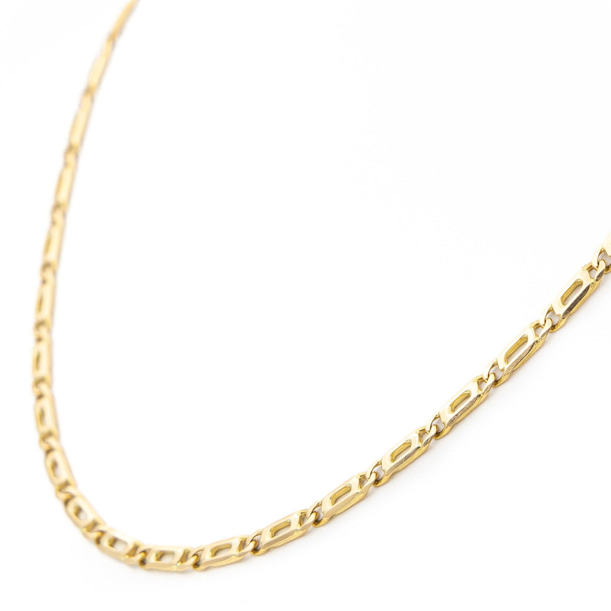 Navy mesh chain necklace in yellow gold