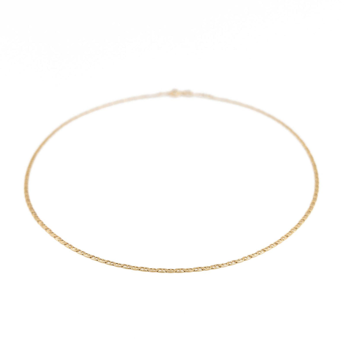 Navy mesh chain necklace in yellow gold