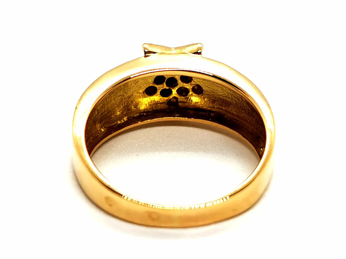 Star Ring Yellow Gold Diamond