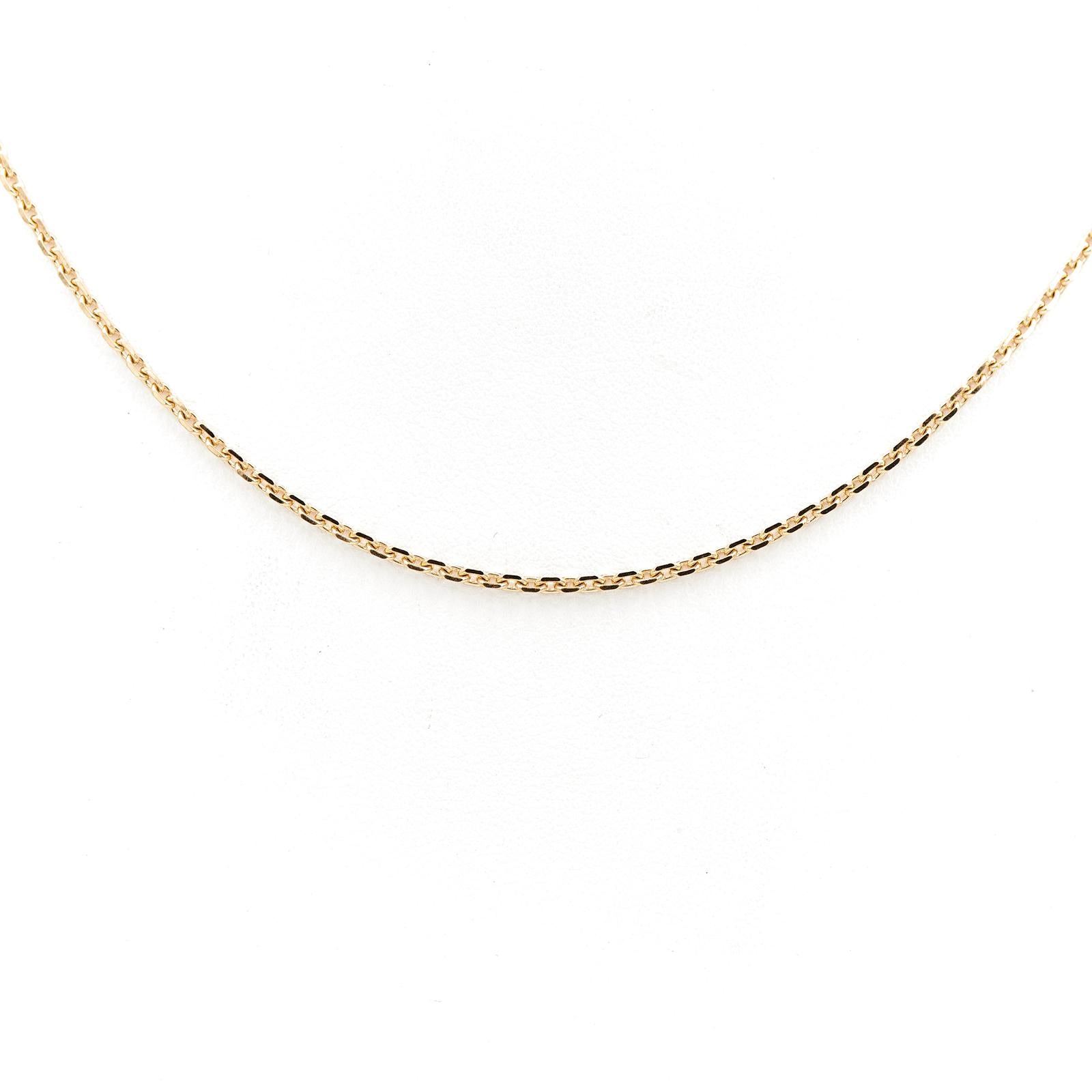 Cable link chain necklace in yellow gold