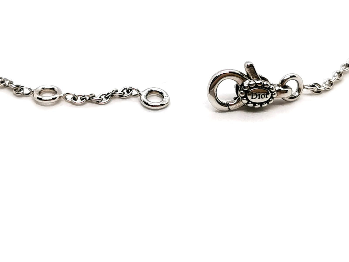DIOR “Rose des vents” bracelet, white gold, mother-of-pearl and diamond