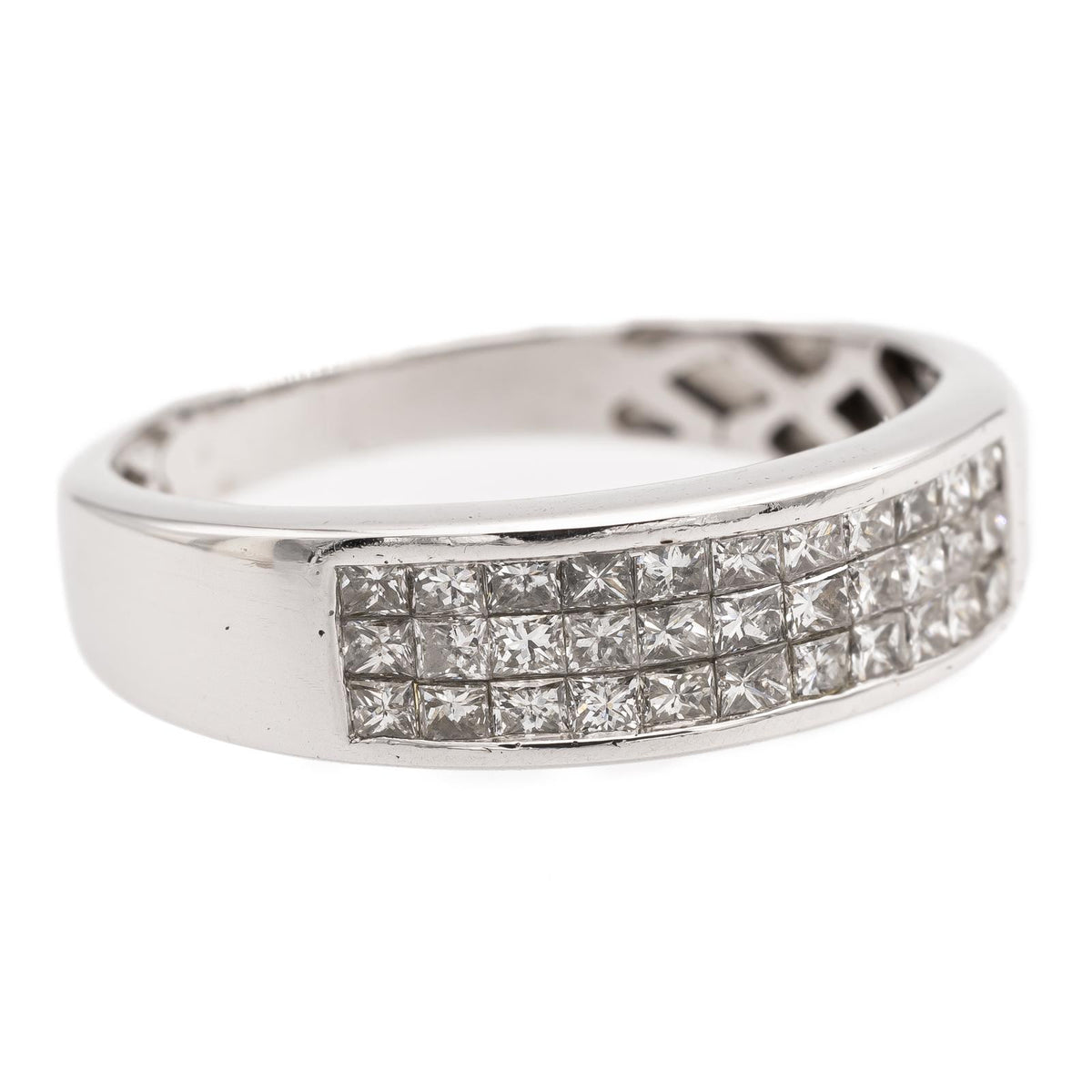 Bandeau ring in white gold and diamonds