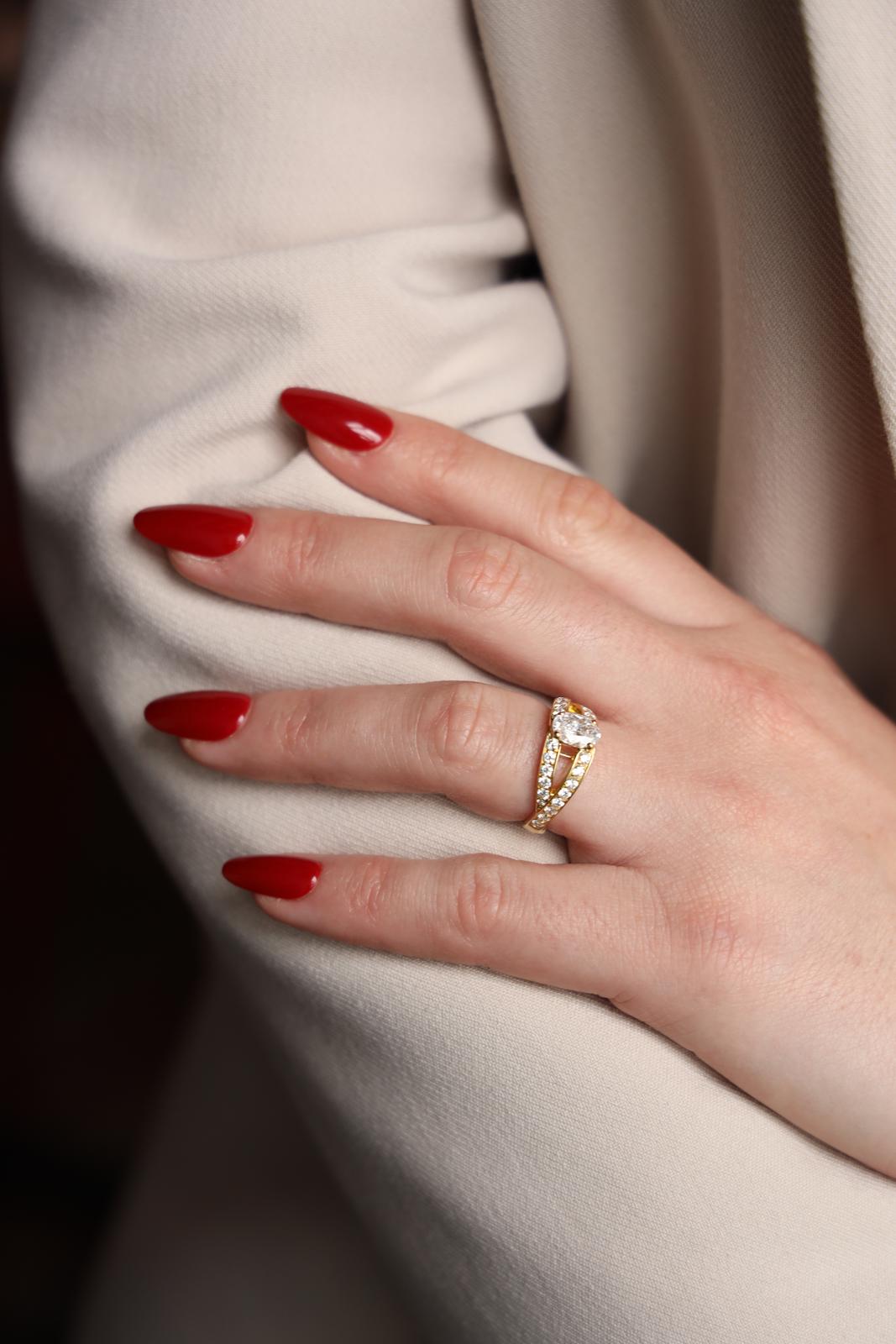 MELLERIO Yellow Gold and Diamond Ring