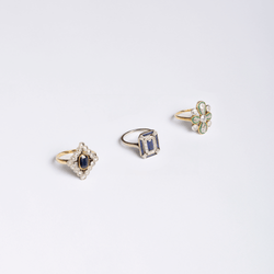 White gold and sapphire ring