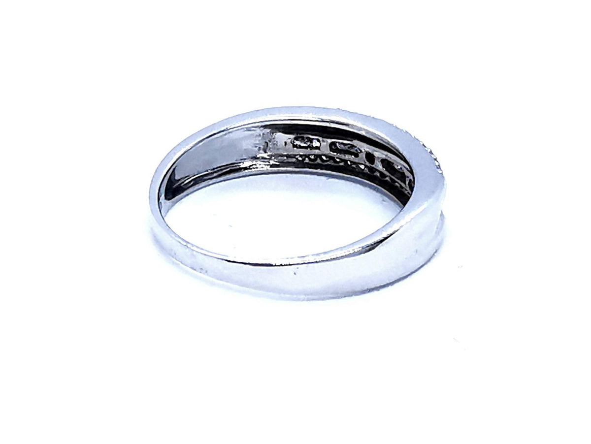 White Gold Diamond Ring