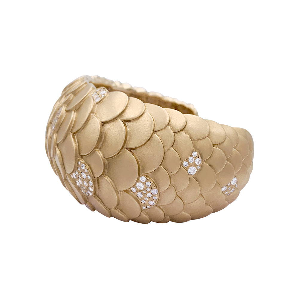 Pomellato bracelet, “Mermaid”, pink gold, diamonds