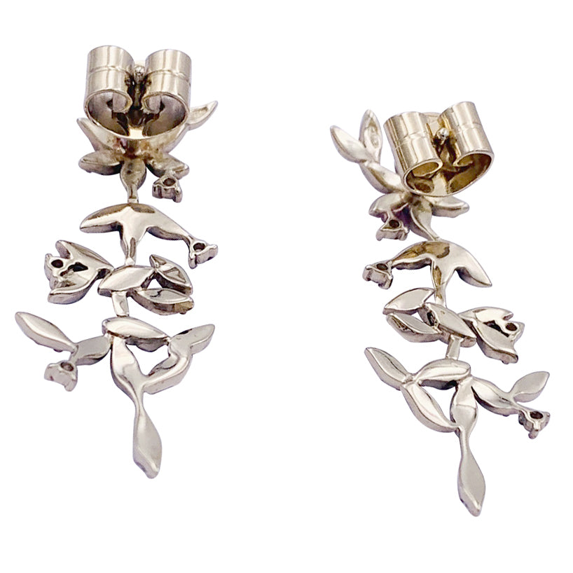 H.Stern earrings, “Nature”, gold, diamonds.