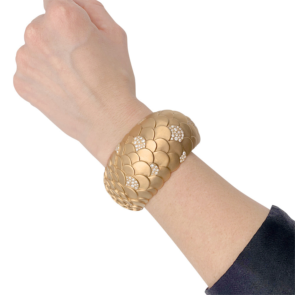 Pomellato bracelet, “Mermaid”, pink gold, diamonds