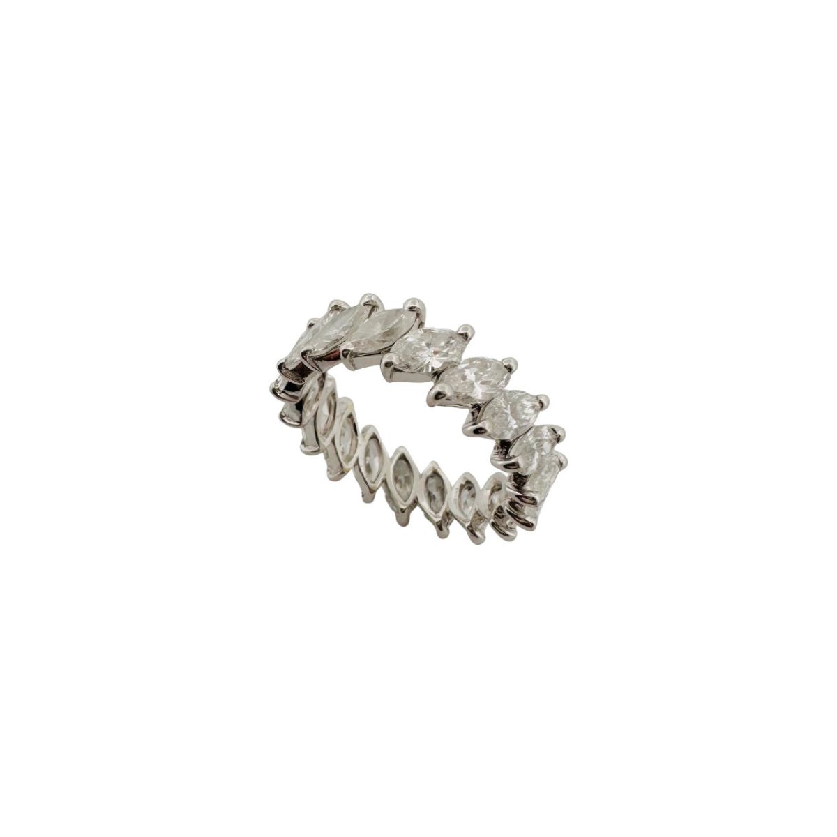 Alliance en or blanc et diamants - Castafiore