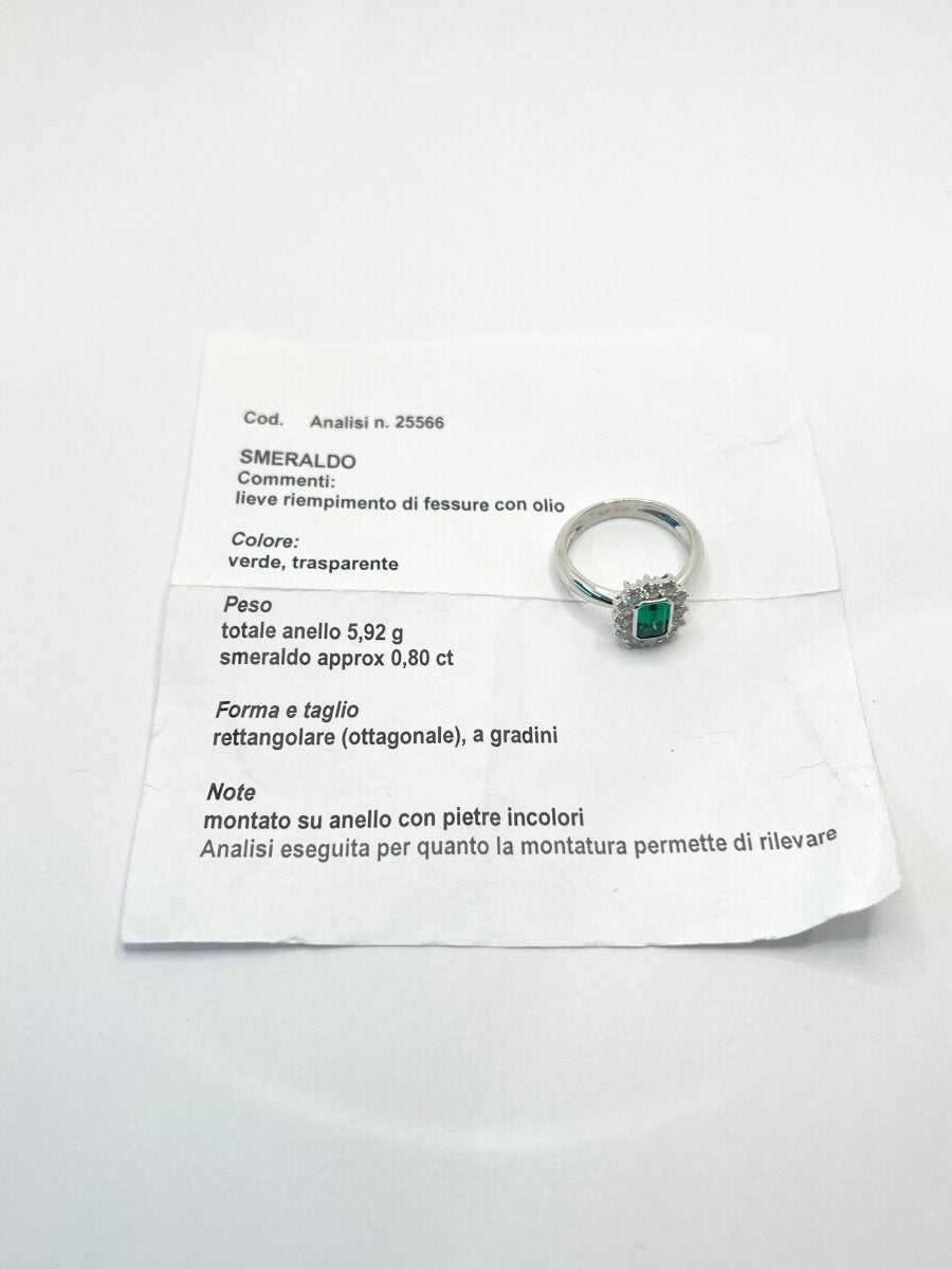 Anello oro 18 kt con diamanti naturali e smeraldo naturale - Castafiore