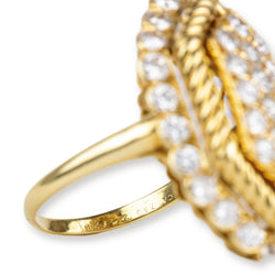 AVANT-PREMIÈRE - Bague VAN CLEEF & ARPELS en or jaune et diamants - Castafiore