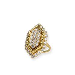 AVANT-PREMIÈRE - Bague VAN CLEEF & ARPELS en or jaune et diamants - Castafiore
