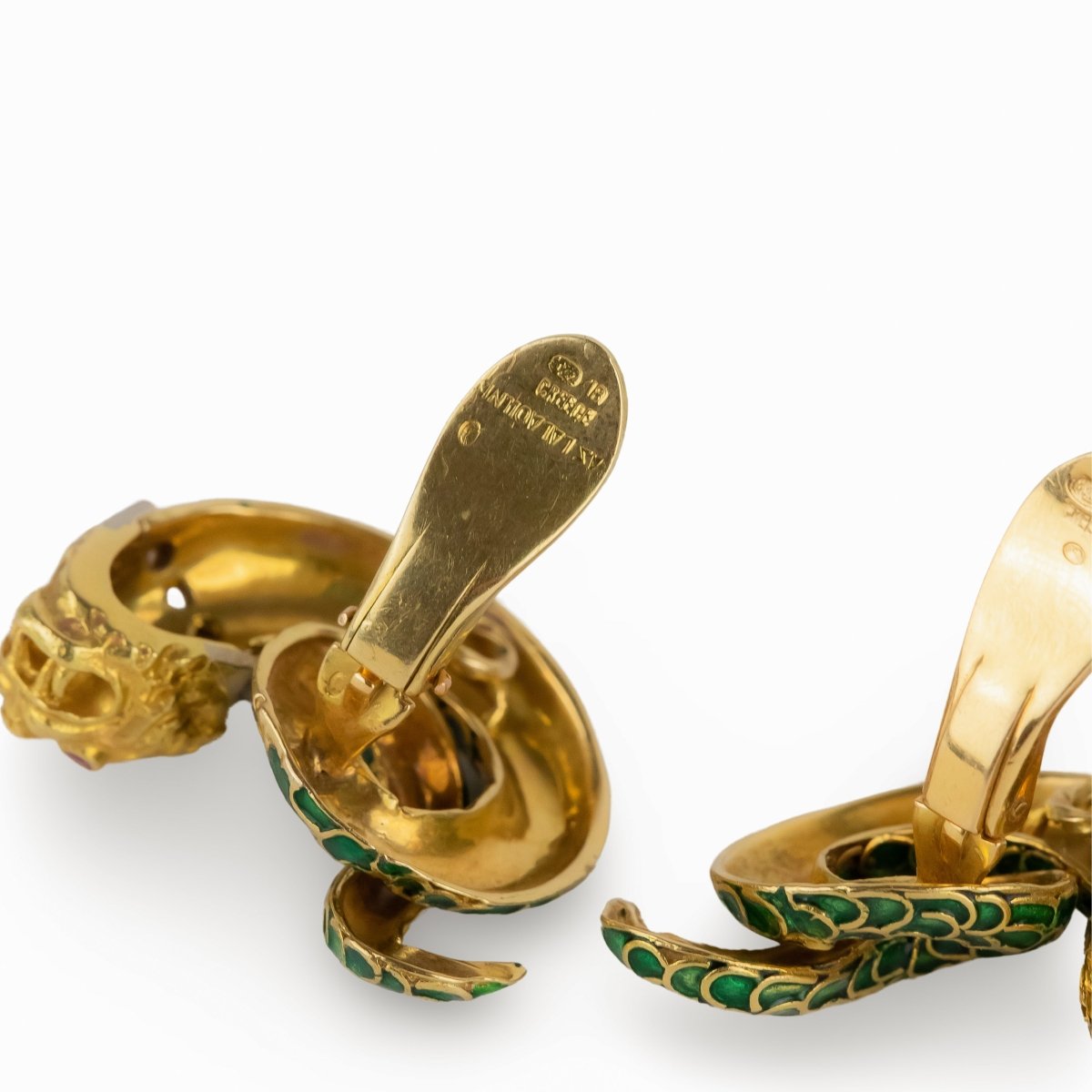 AVANT-PREMIÈRE - Boucles d'oreilles Clip LALAOUNIS Serpents en or jaune, émail, rubis et diamants - Castafiore