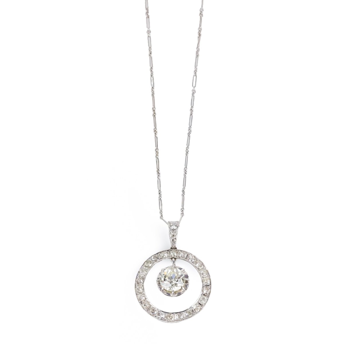 AVANT-PREMIÈRE - Collier Pendentif en or blanc, platine et diamants - Castafiore