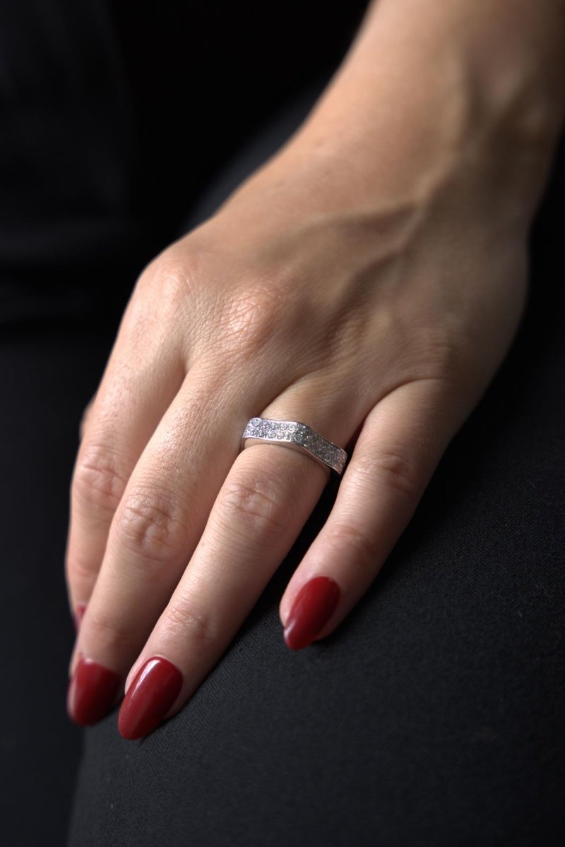 Bague Alliance américaine MONTBLANC "4810" en or blanc et diamants - Castafiore