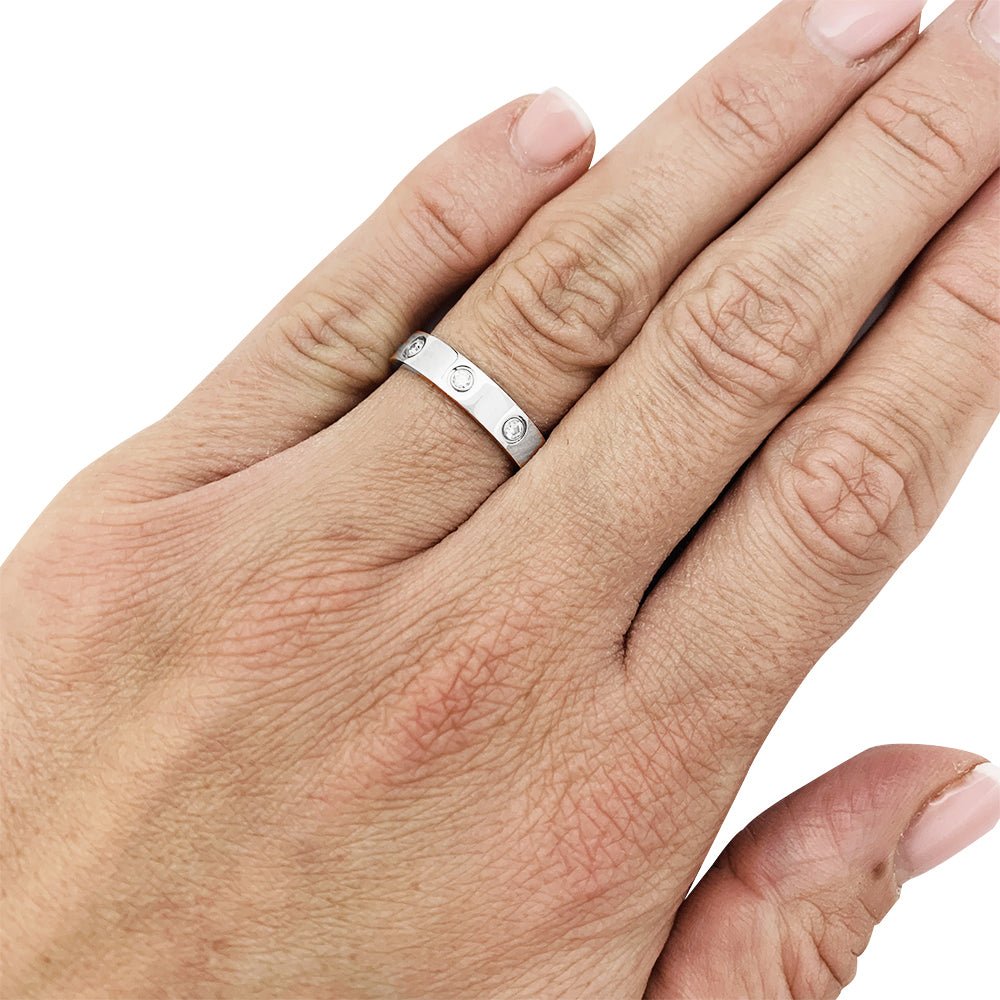 Bague Alliance CARTIER "Love" en or blanc et diamants - Castafiore